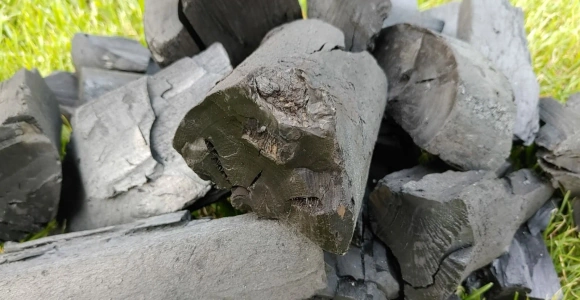 Древесный уголь